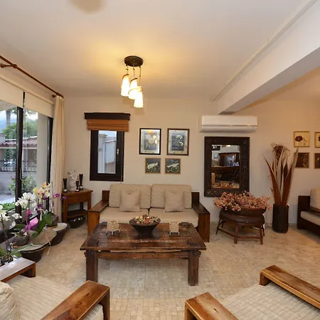 Holiday Hotel Dalyan Отель 2*