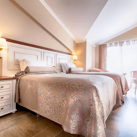 Otel Holiday Hotel Dalyan 2*
