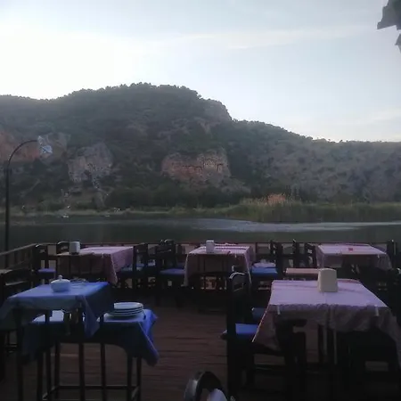 Holiday Hotel Dalyan Отель Дальян
