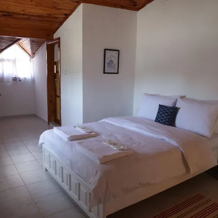 Отель Holiday Hotel Dalyan