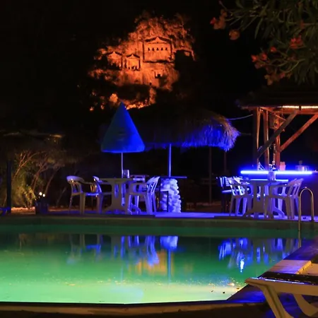 Holiday Hotel Dalyan Отель 2*