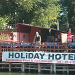 ホテル Holiday Hotel Dalyan ダルヤン