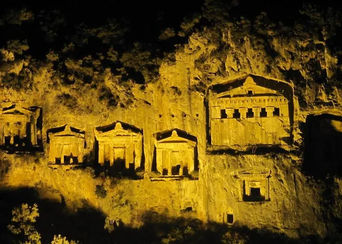 Holiday Hotel Dalyan Отель