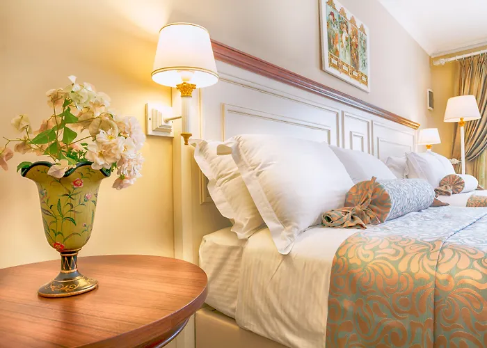 Отель Holiday Hotel Dalyan Дальян