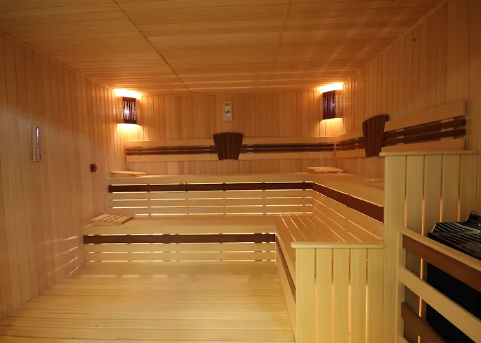 Holiday Hotel Dalyan Отель 2*