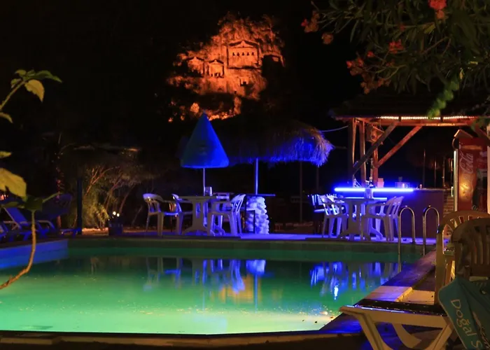 Holiday Hotel Dalyan Отель 2*